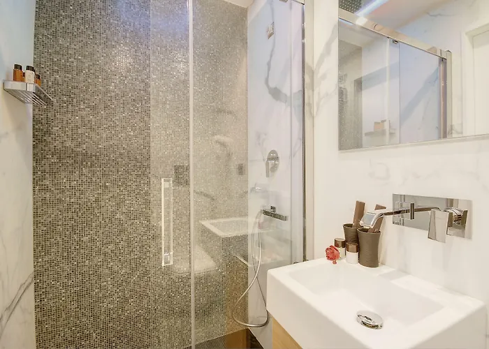 Sun Luxury Pantheon 4*