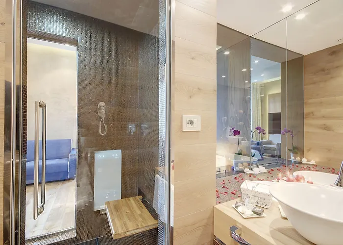 Sun Luxury Pantheon Konukevi 4*